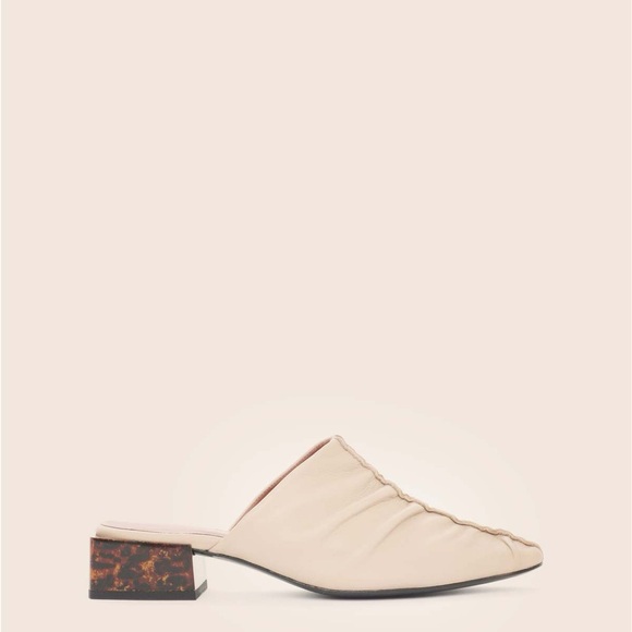 Maguire Shoes - Maguire Amora Mule Cream leather 40